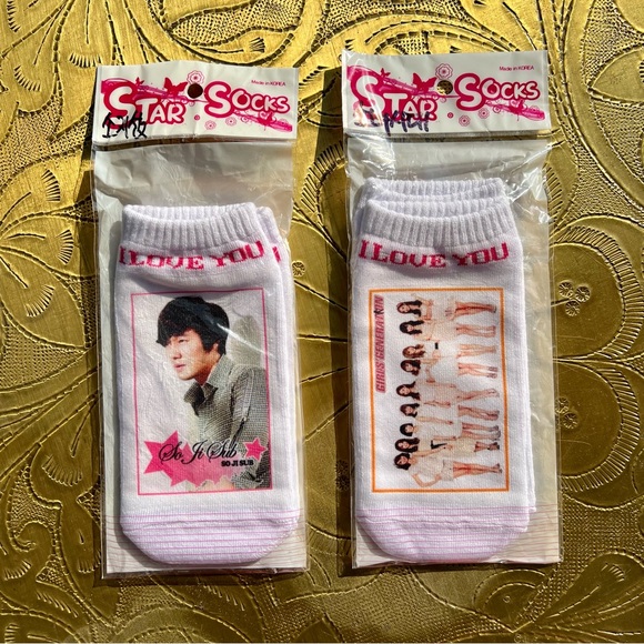 Star Socks Accessories - 2 pairs of Korean Kpop ankle socks - I love you, So Ji Sub, Girls Generation